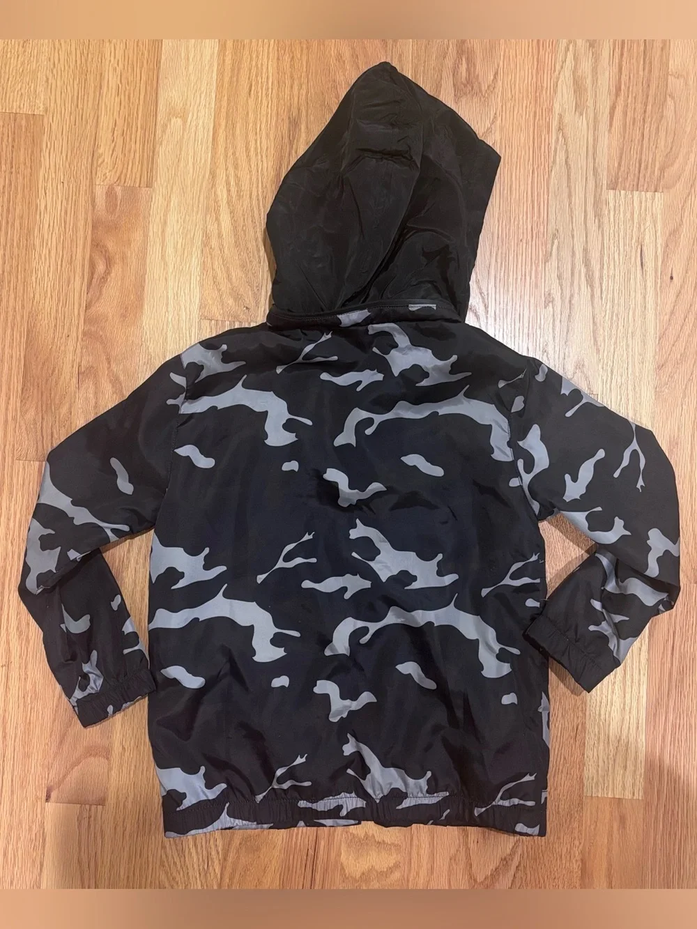 Zara Kids Camo Packaway Hood Windbreaker Jacket “Keep Active” Size 7